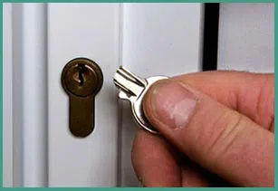 Duncanville Locksmith Service Duncanville, TX 972-512-6332 - 14-55-broken-key